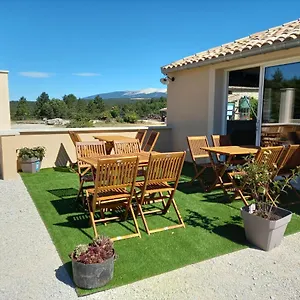 Gasthof A Ventoux Yourte, Monieux
