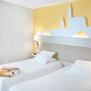 *** Hotel Saint Sauveur Francia