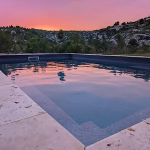 Gasthof Aquarius In Cassis, D'hotes, Cassis