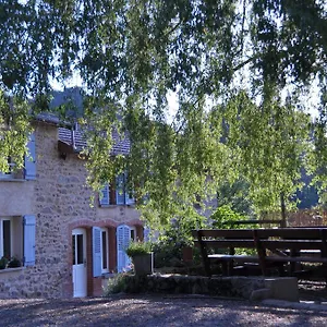 La Ferme Aux Abeilles , Ambierle Frankreich